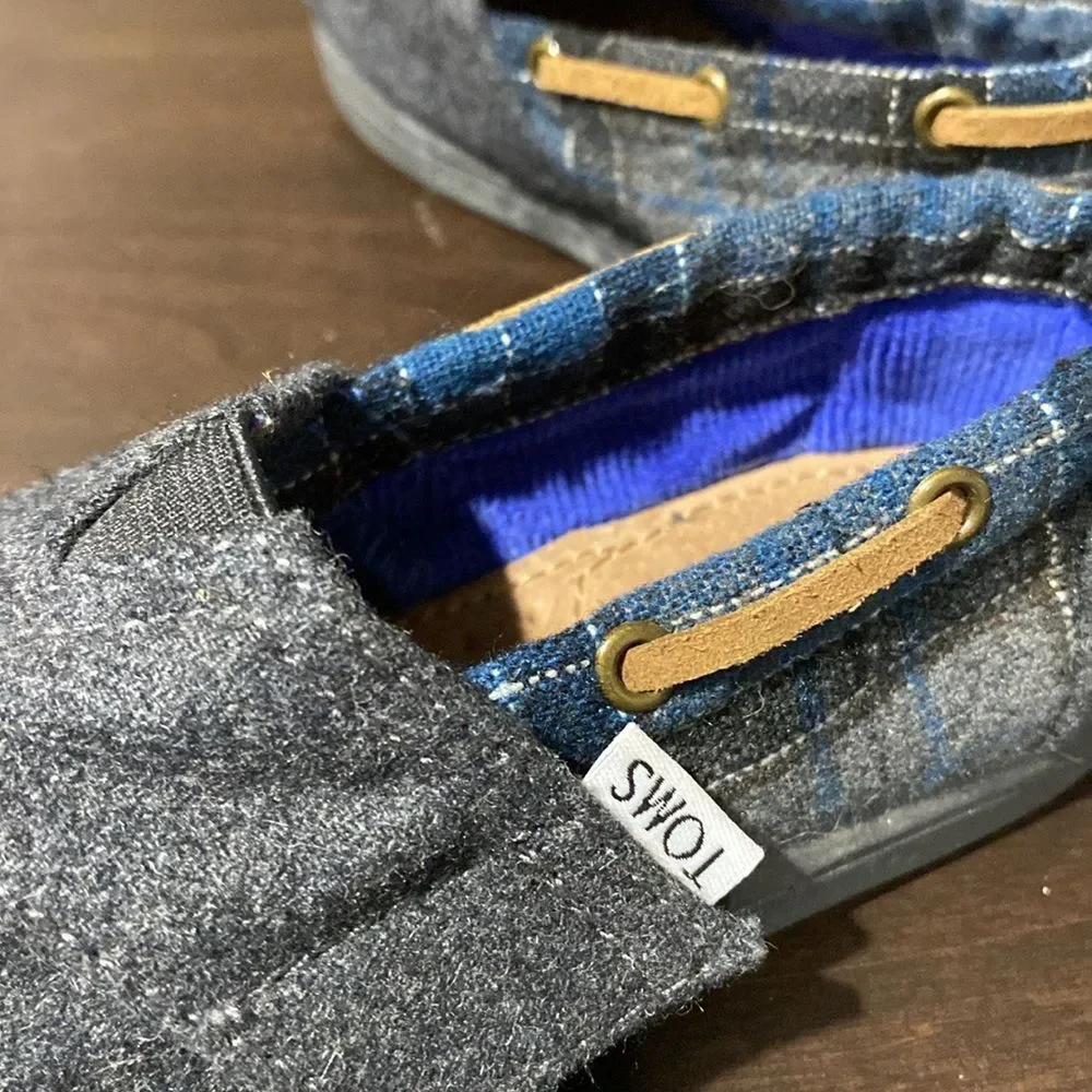Toms shoes Bimini Gray Blue Tartan Toddler Size 9